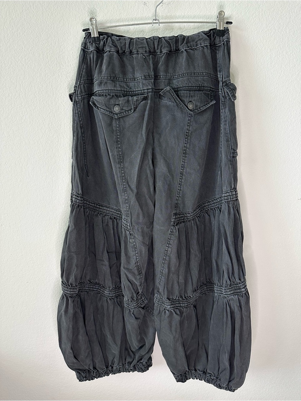 FREE PEOPLE MOVEMENT LAST WORD PARACHUTE
PANTS WASHED BLACK SZ XS - Picture 5 of 8